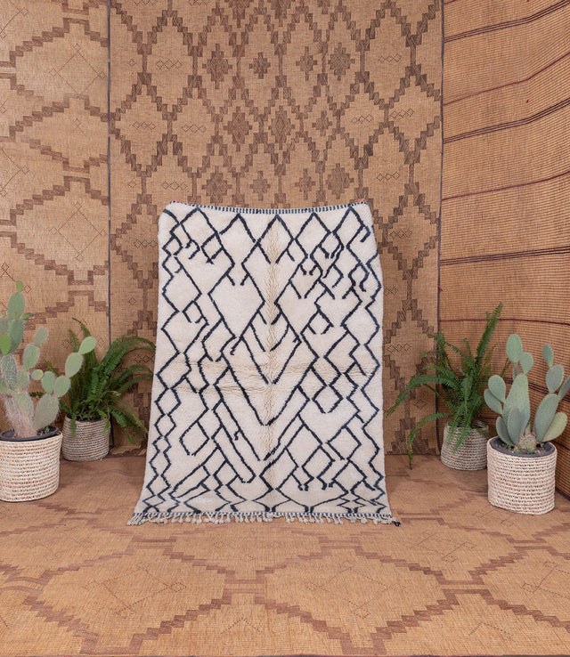 Order by Size: Moroccan Hand-Knotted Mrit Rug (Louna)