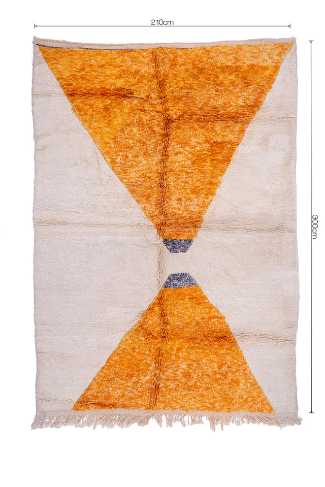 Order by Size: Moroccan Mrit Rug (Maya)