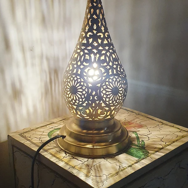 Moroccan Handmade Brass Table Lamp (Aysha)