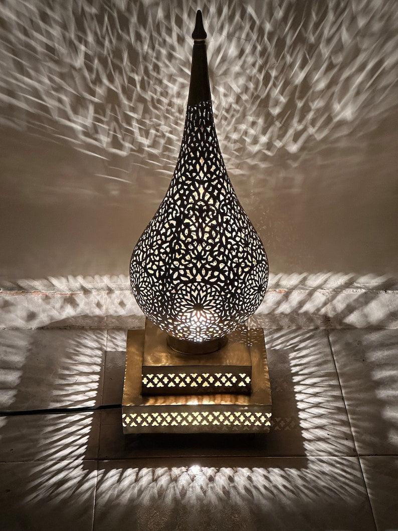 Moroccan Handmade Brass Table Lamp (Khulood)