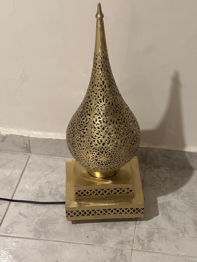 Moroccan Handmade Brass Table Lamp (Khulood)