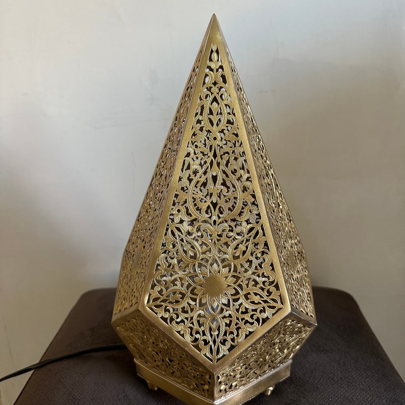 Moroccan Handmade Brass Table Lamp (Lana)