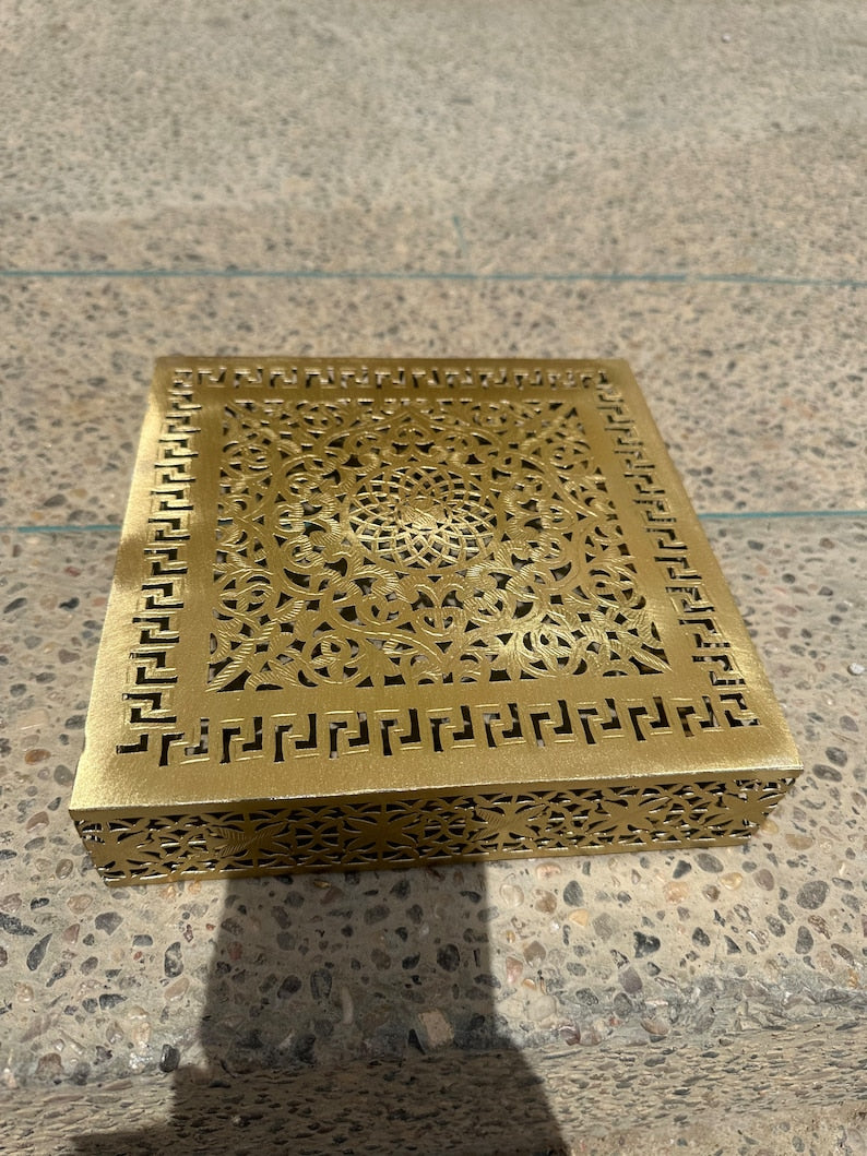 Order by Size : Moroccan handmade brass round wall light lamp ( OUEZANE)