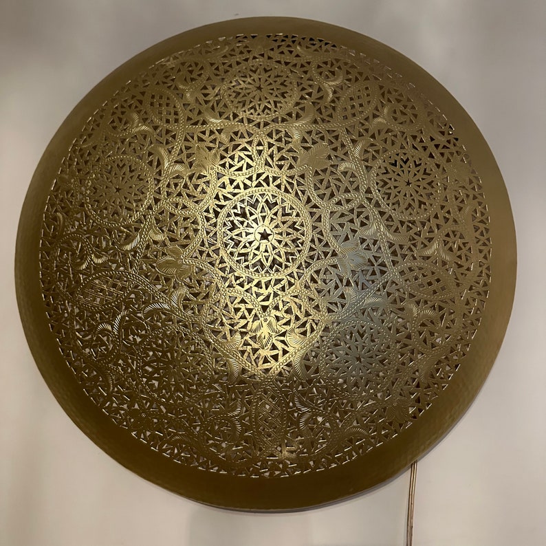 Order by Size : Moroccan handmade brass round wall light lamp (Taza)