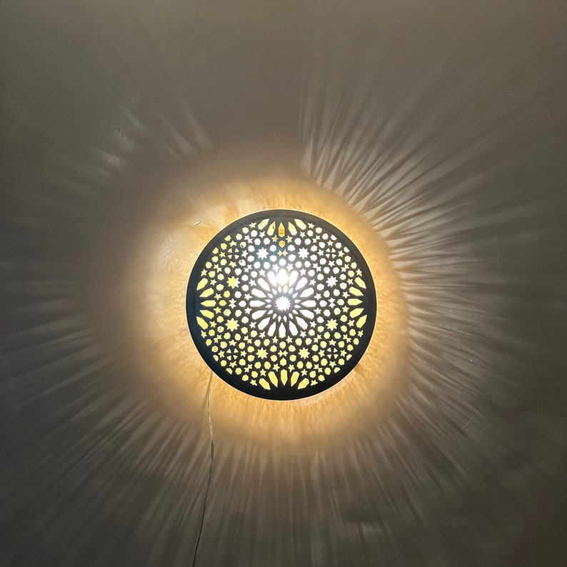Order by Size : Moroccan handmade brass round wall light lamp (Azemor)