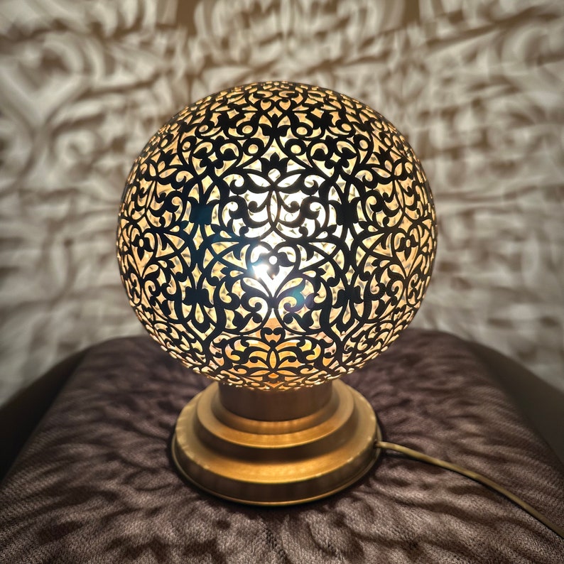 Order by Size : Moroccan Handmade Brass Table Lamp (Tifawt)