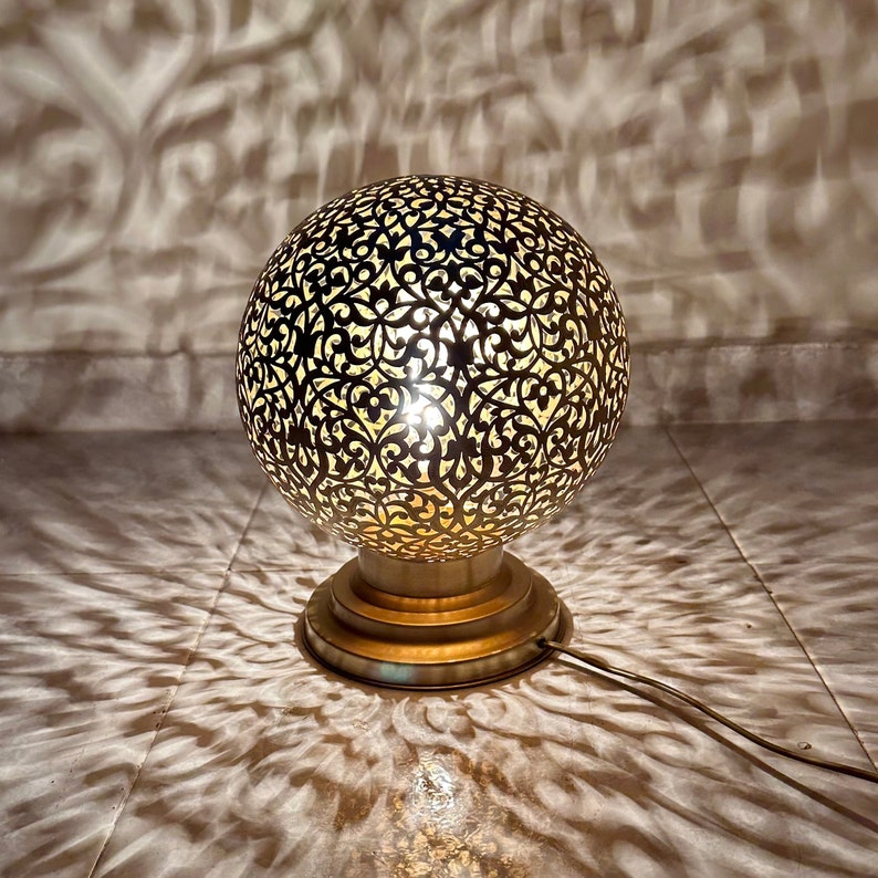 Order by Size : Moroccan Handmade Brass Table Lamp (Tifawt)