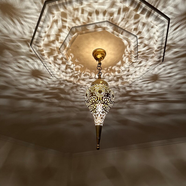 Moroccan Handmade Brass Ceiling Pendant Light (Aṣil)
