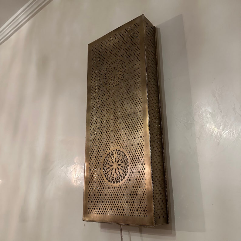 Order by Size : Moroccan handmade sconce brass wall light (Lamia)