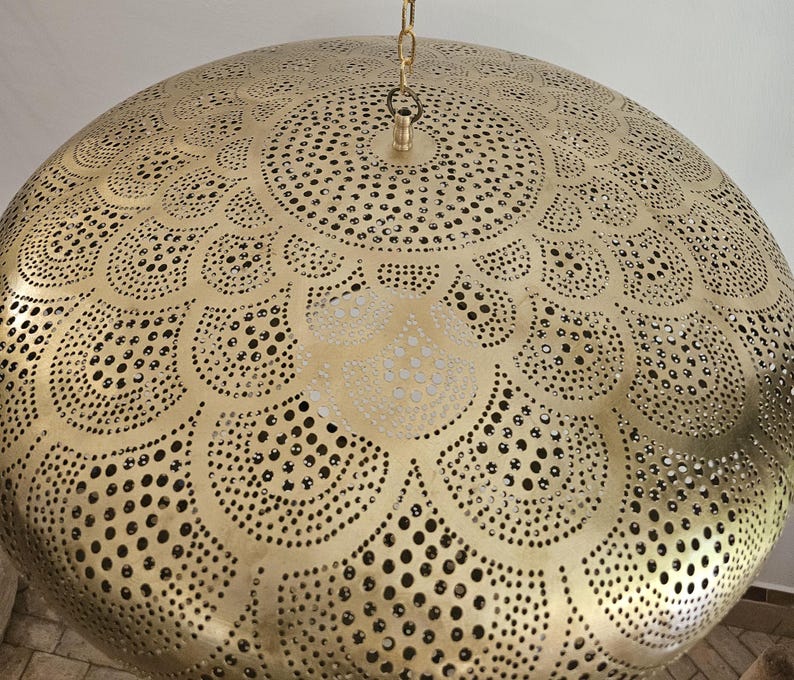 Order by Size : Moroccan handmade brass pendant light (Yumna)