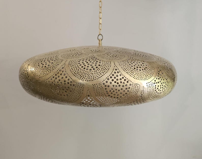 Order by Size : Moroccan handmade brass pendant light (Yumna)