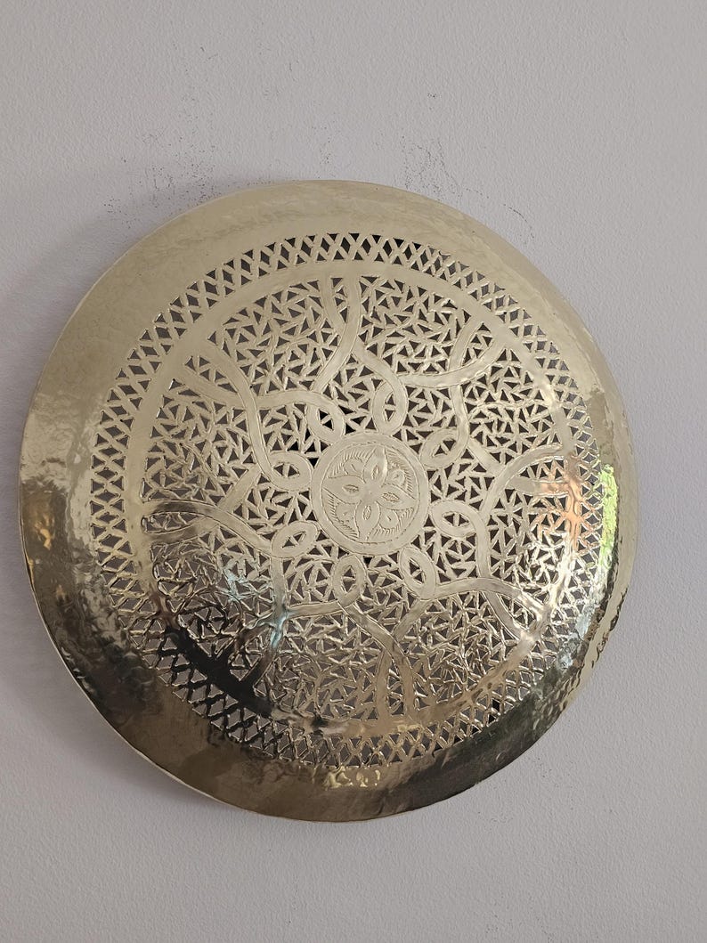 Order by Size : Moroccan handmade brass round wall light lamp (laayoun)