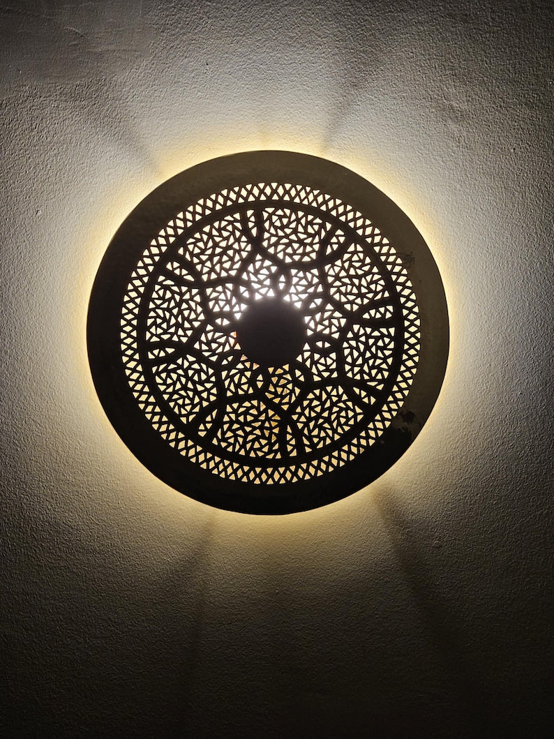 Order by Size : Moroccan handmade brass round wall light lamp (laayoun)