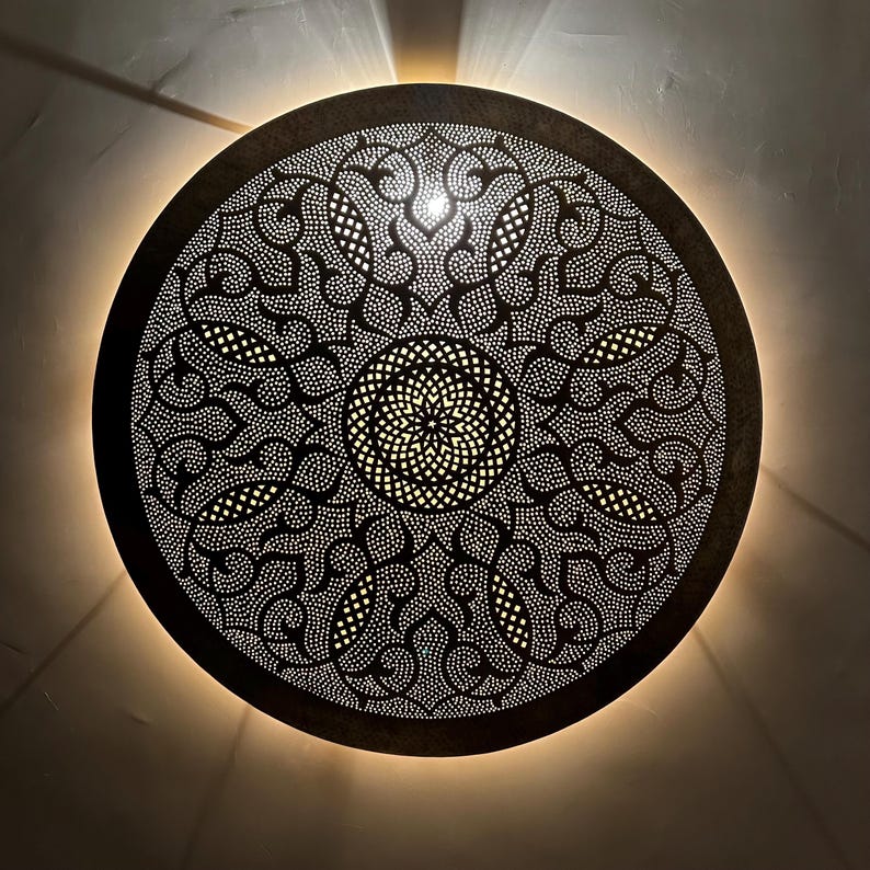 Order by Size : Moroccan handmade brass round wall light lamp (Essaouira)
