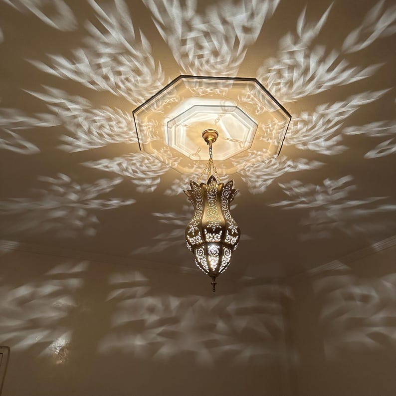 Order by Size : Moroccan Handmade Brass Ceiling Pendant Light (Iṭṭu)