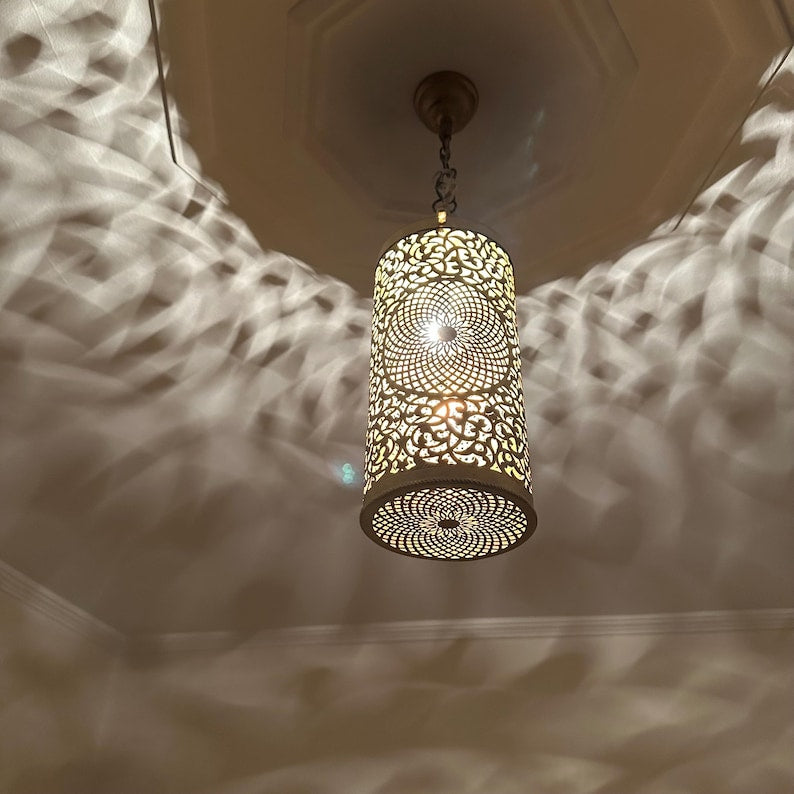 Moroccan Handmade Brass Ceiling Pendant Light (Kunood)