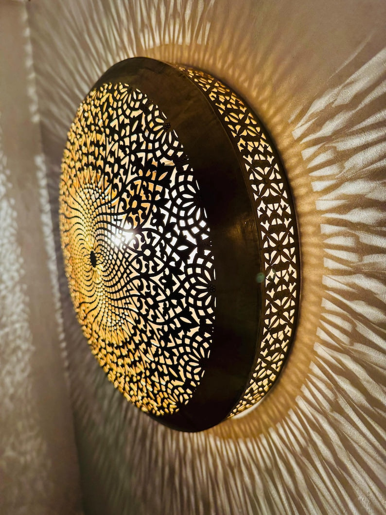 Order by Size : Moroccan handmade brass round wall light lamp (Agdez)