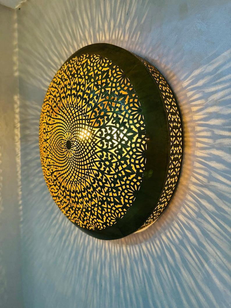 Order by Size : Moroccan handmade brass round wall light lamp (Agdez)