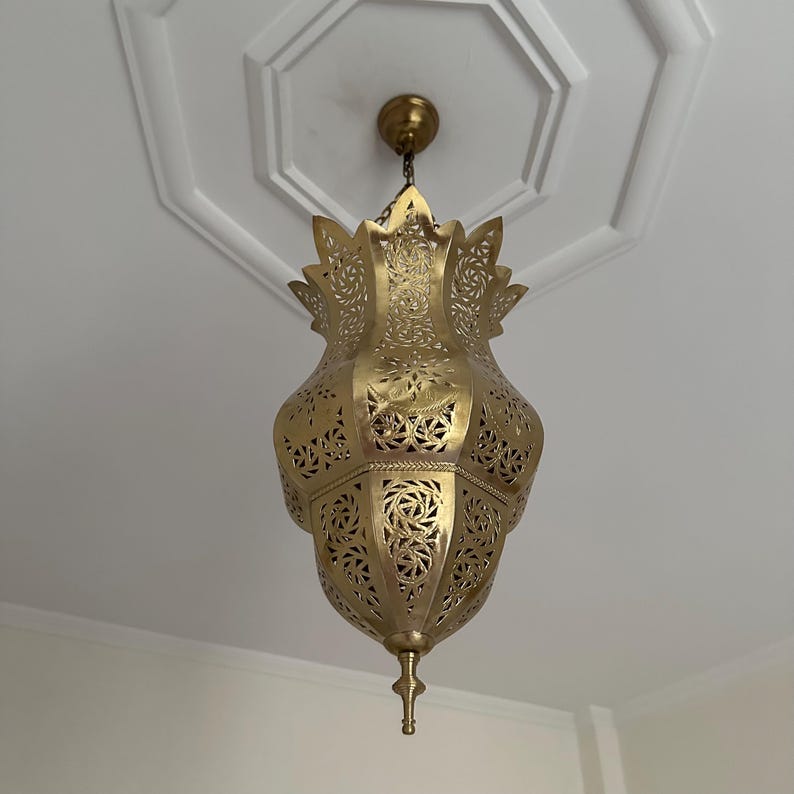Order by Size : Moroccan Handmade Brass Ceiling Pendant Light (Iṭṭu)