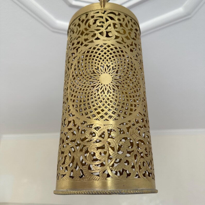 Moroccan Handmade Brass Ceiling Pendant Light (Kunood)