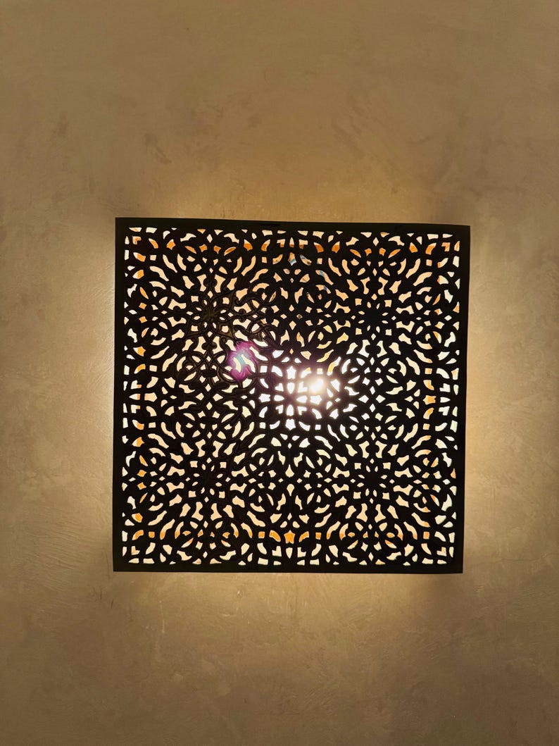 Order by Size : Moroccan handmade brass round wall light lamp (Merzouga)