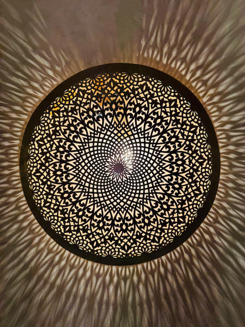 Order by Size : Moroccan handmade brass round wall light lamp (Agdez)