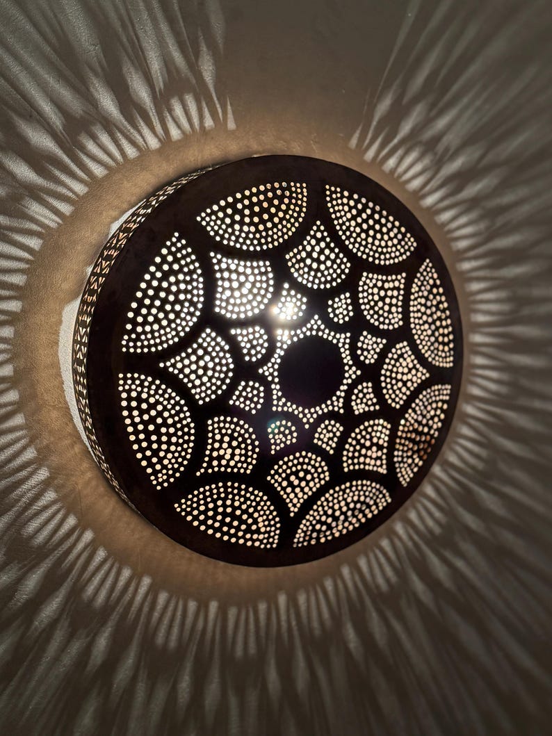 Order by Size : Moroccan handmade brass round wall light lamp (Taliouine)