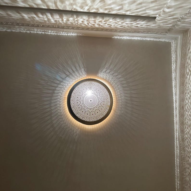 Order by Size : Moroccan handmade brass round wall light lamp (zagora)
