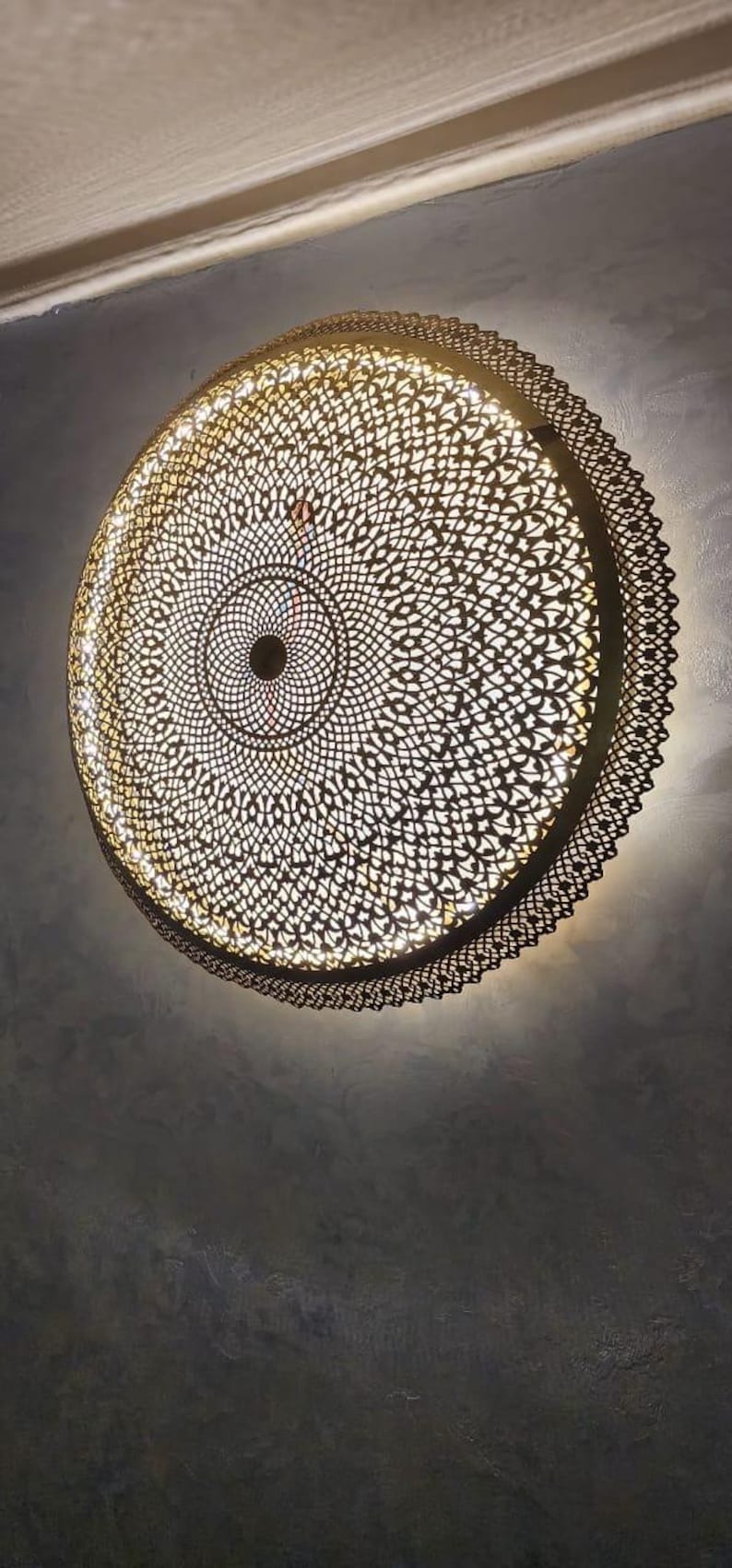 Order by Size : Moroccan handmade brass round wall light lamp ( Midelt)