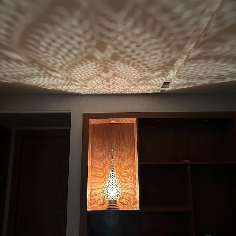 Moroccan Handmade Brass Table Lamp (Dalal)