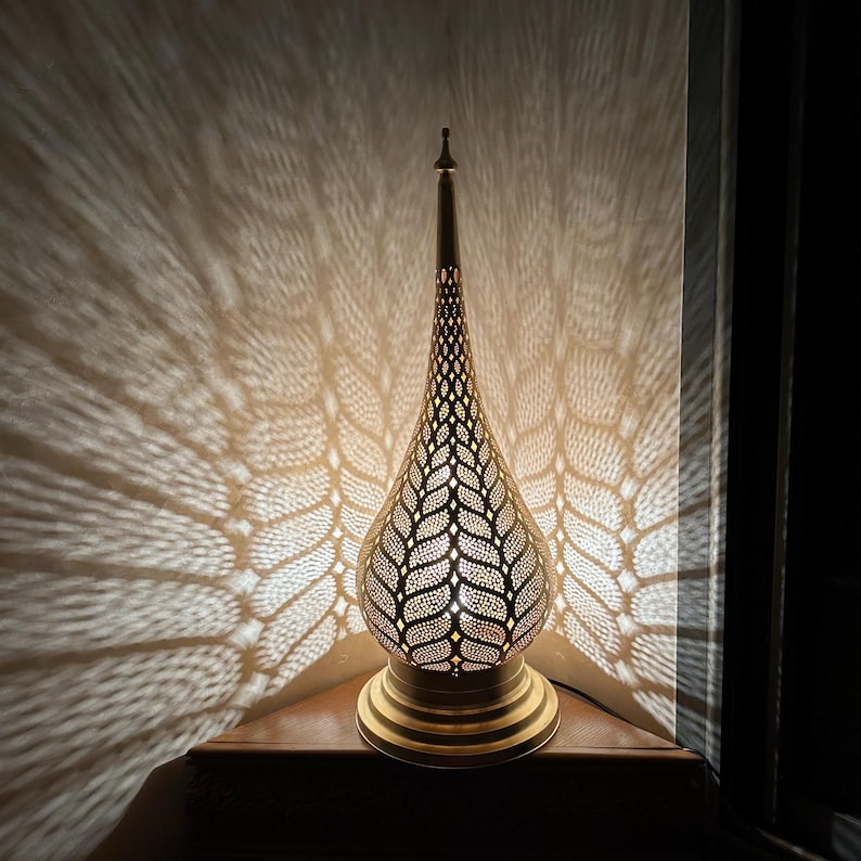 Moroccan Handmade Brass Table Lamp (Dalal)