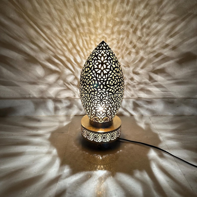 Moroccan Handmade Brass Table Lamp (Adrar)