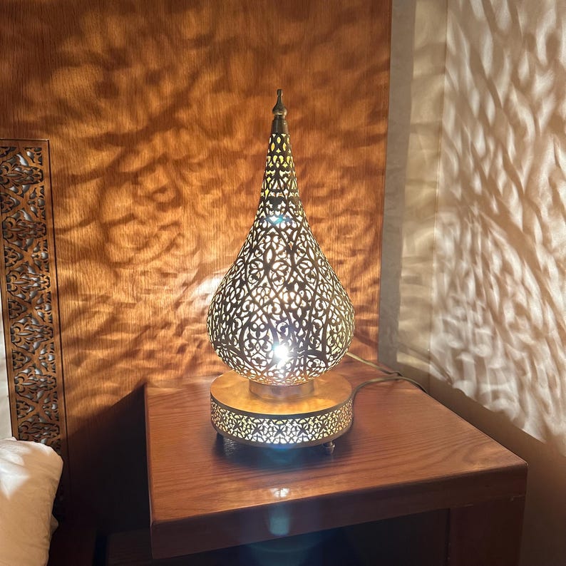 Moroccan Handmade Brass Table Lamp (Bahar)