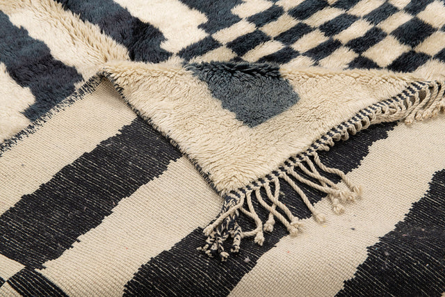 Order by Size: Moroccan Hand-Knotted Mrit Rug (Souraya)