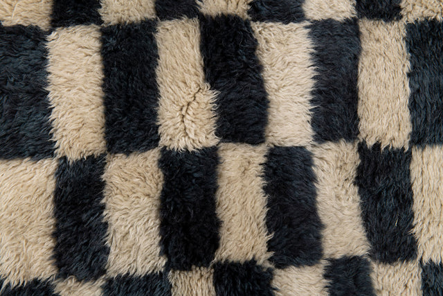 Order by Size: Moroccan Hand-Knotted Mrit Rug (Souraya)