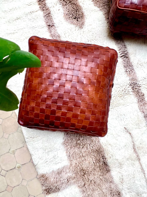Leather Pouf Tuohi-small
