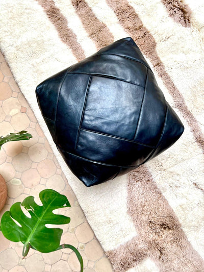 Leather Pouf Tuohi - Medium