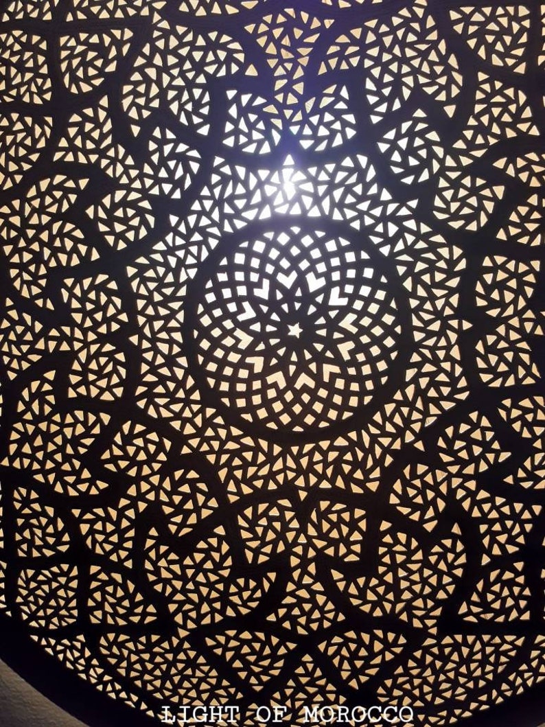 Order by Size : Moroccan handmade brass round wall light lamp ( Tetouane)