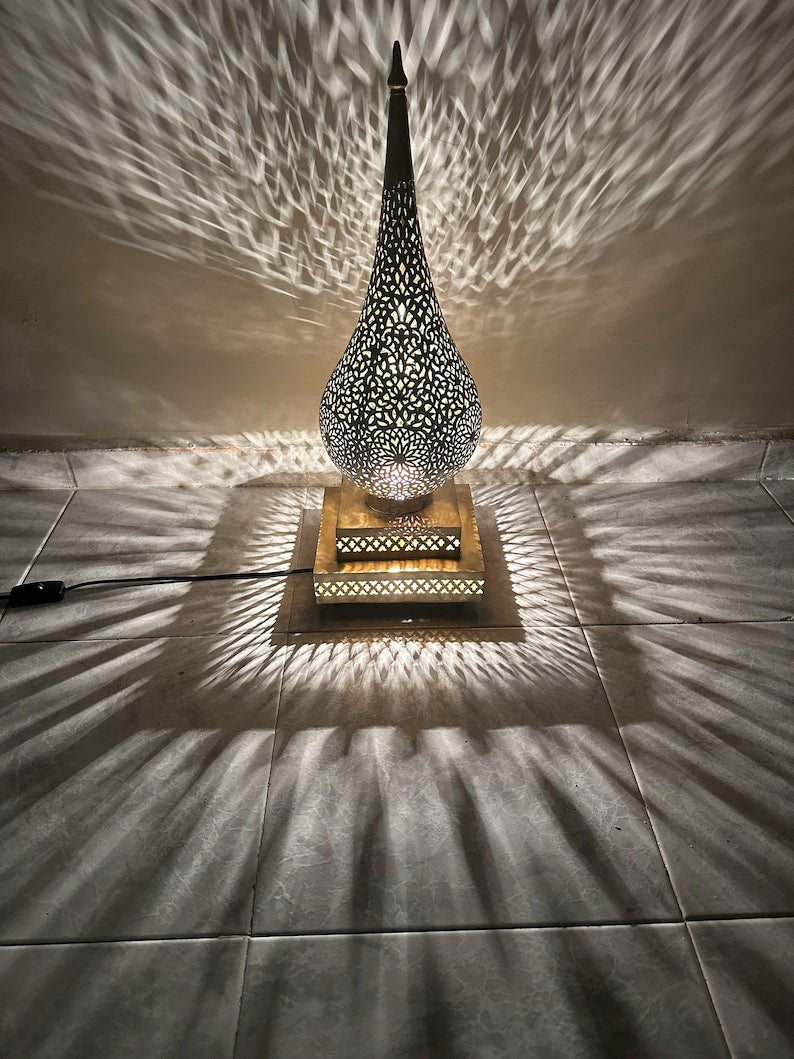 Moroccan Handmade Brass Table Lamp (Khulood)
