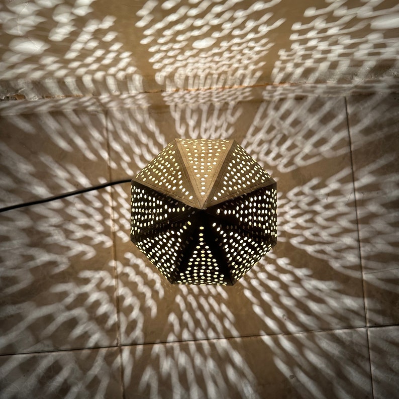 Moroccan Handmade Brass Table Lamp (Qamar)