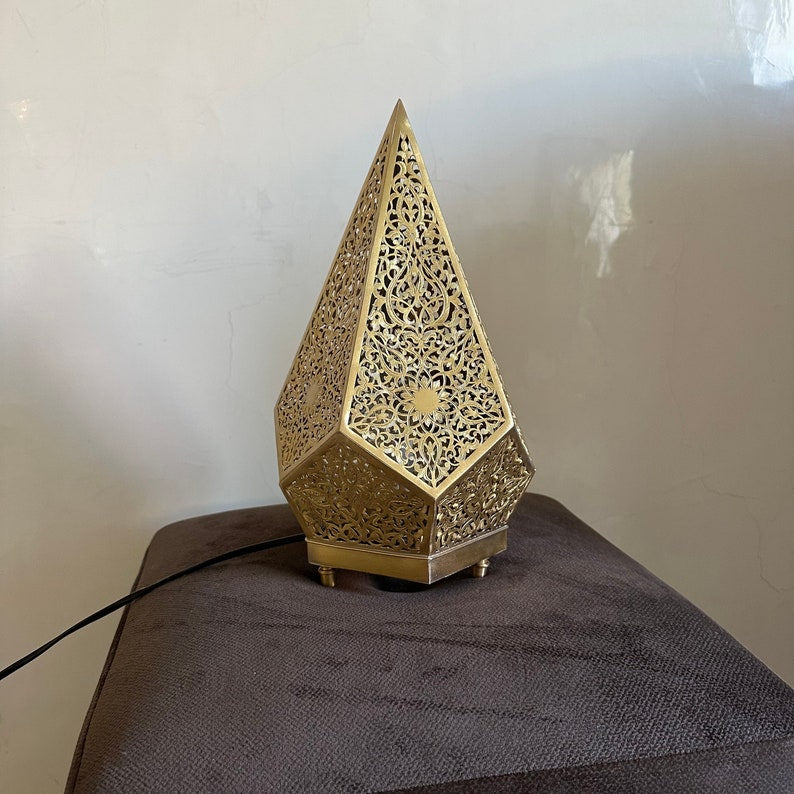 Moroccan Handmade Brass Table Lamp (Lana)
