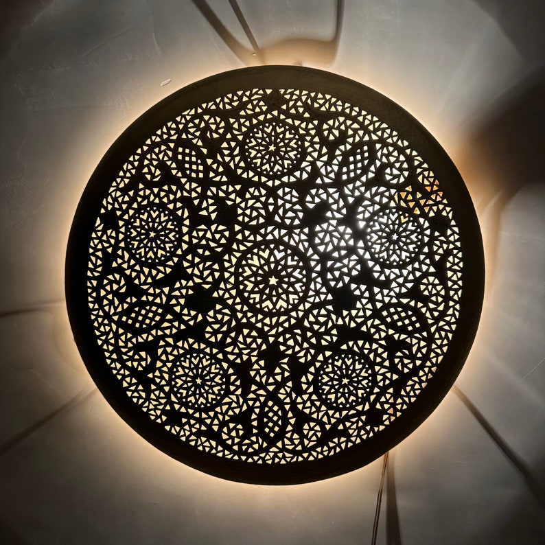 Order by Size : Moroccan handmade brass round wall light lamp (Taza)