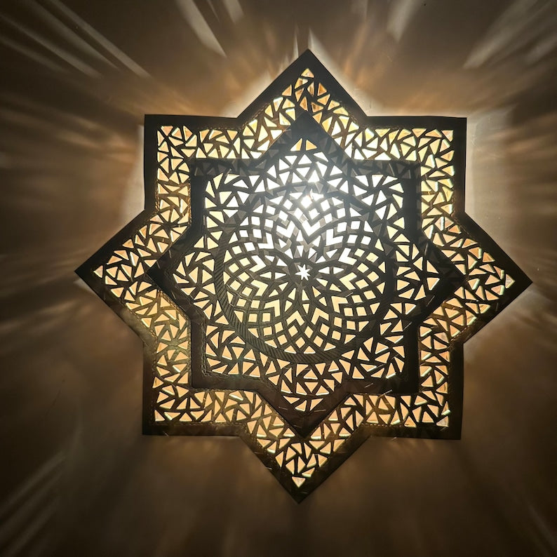 Order by Size : Moroccan handmade brass round wall light lamp ( OUEJDA)