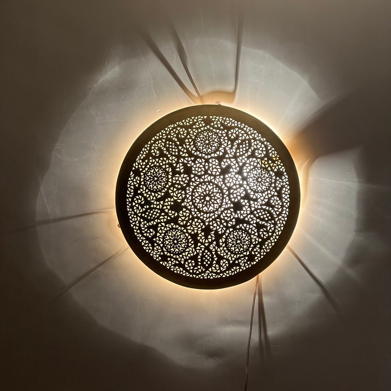 Order by Size : Moroccan handmade brass round wall light lamp (Taza)