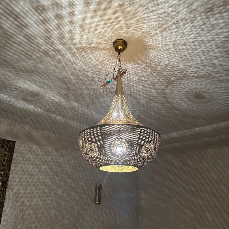 Moroccan Handmade Brass Ceiling Pendant Light (Lalla)