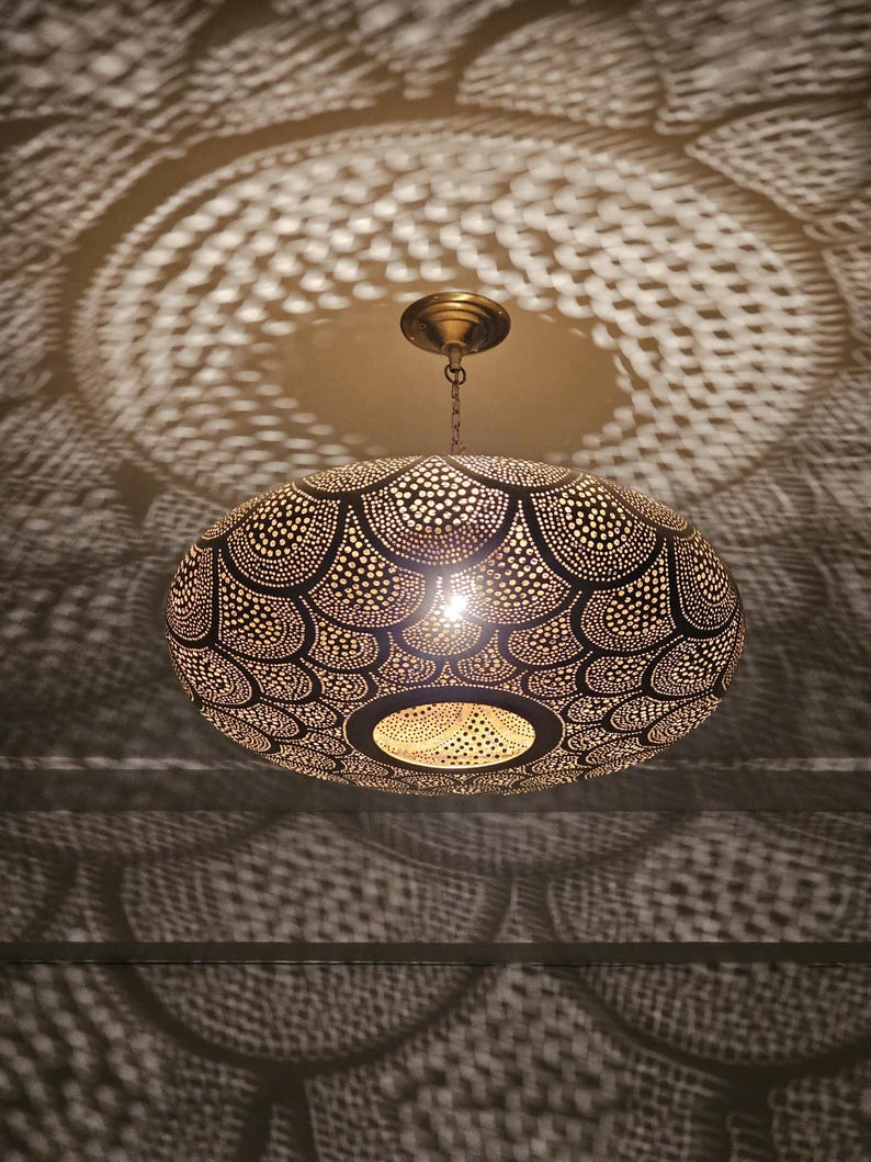 Order by Size : Moroccan handmade brass pendant light  (Yumna)