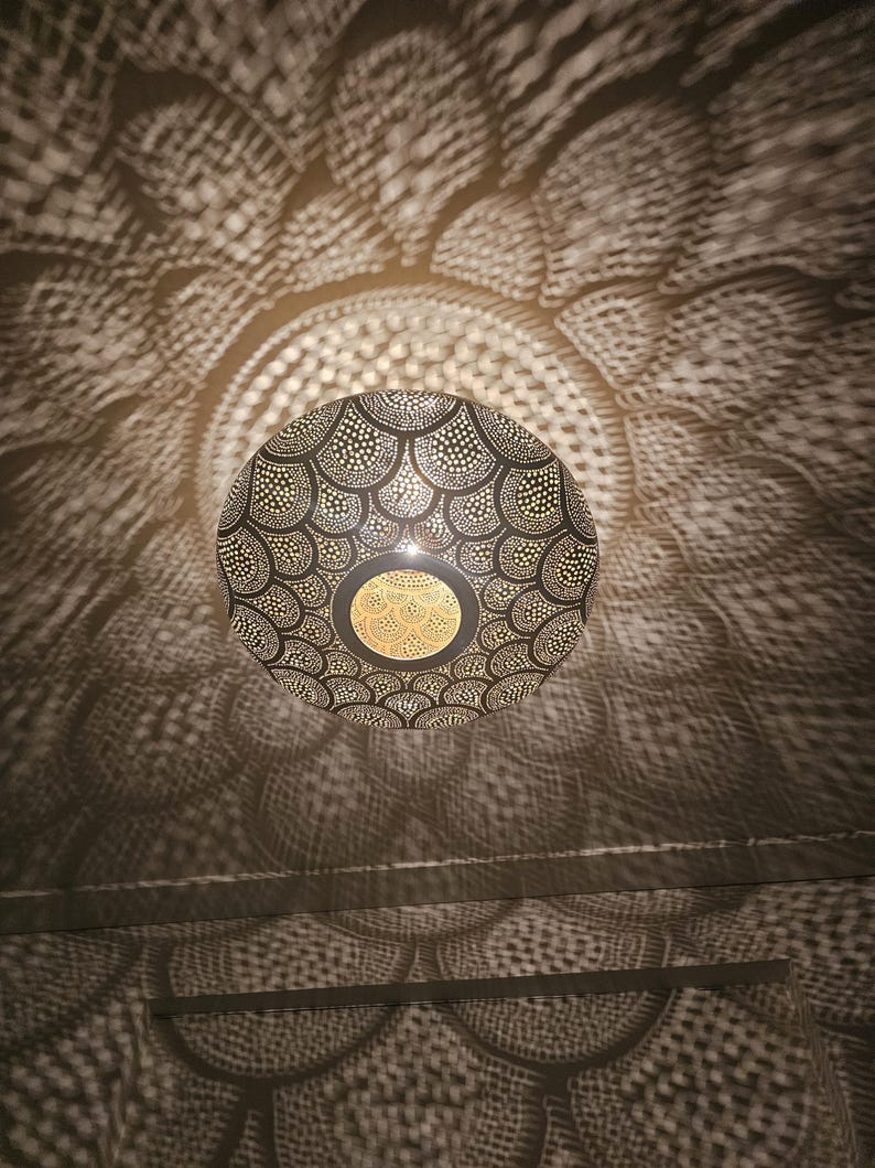 Order by Size : Moroccan handmade brass pendant light  (Yumna)