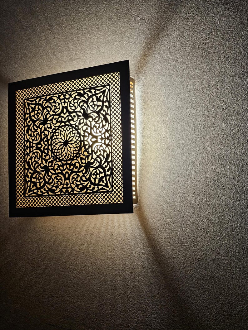 Order by Size : Moroccan handmade brass wall light lamp (dakhla)