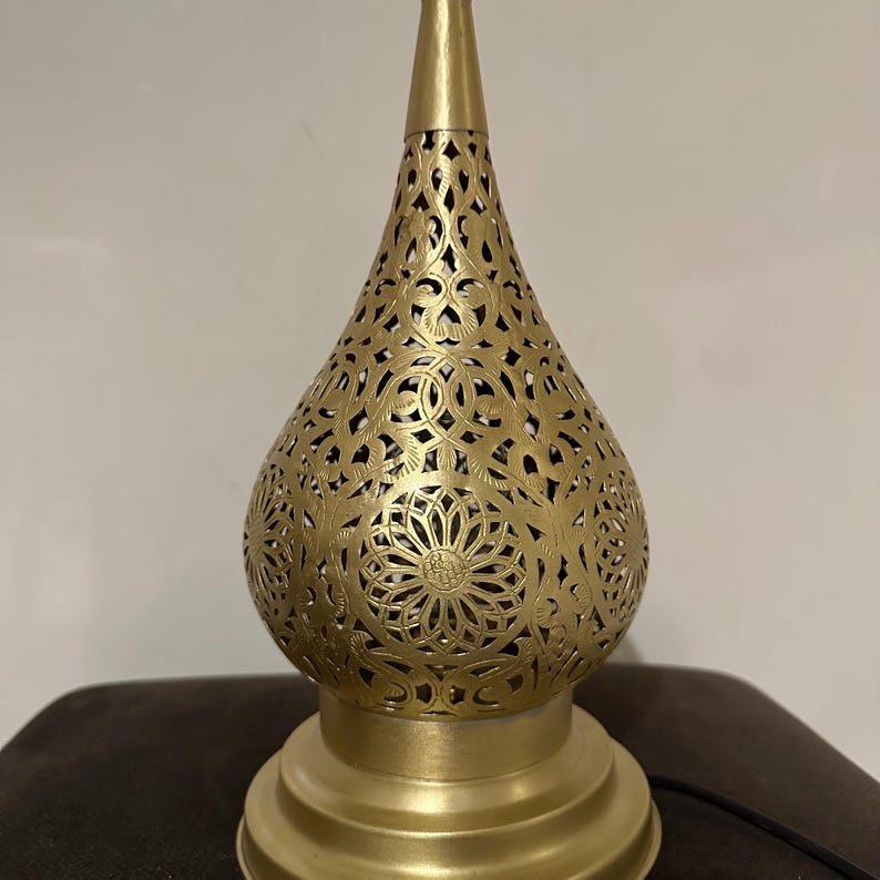 Moroccan Handmade Brass Table Lamp (Aysha)