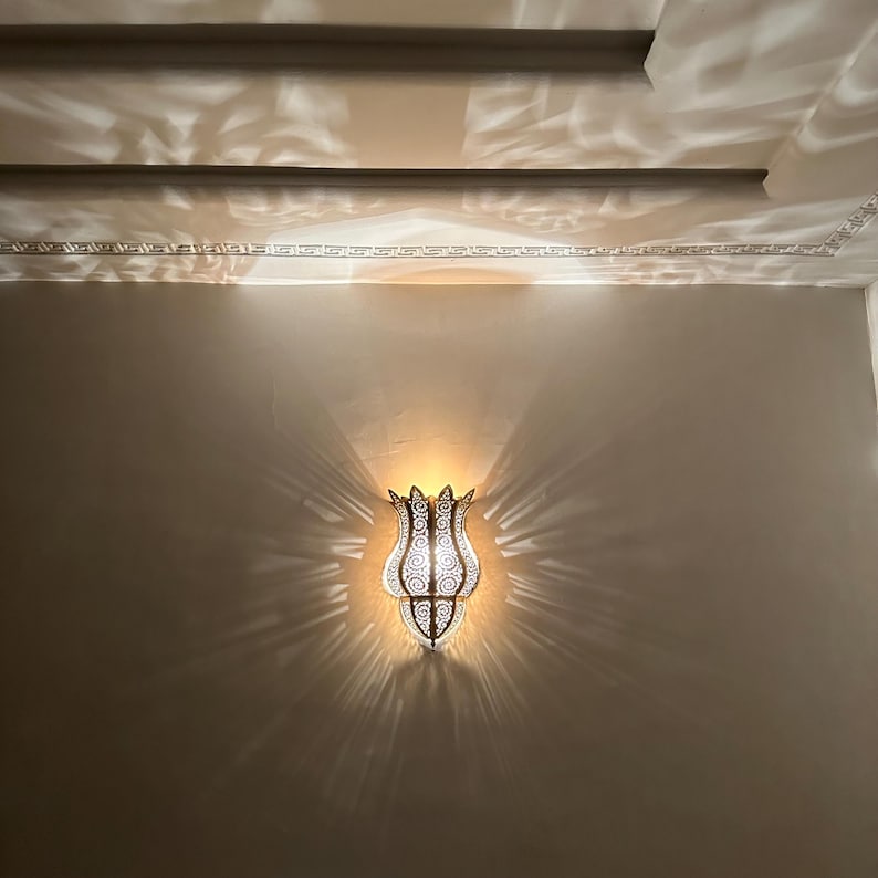 Moroccan handmade sconce brass wall light (Nawal)